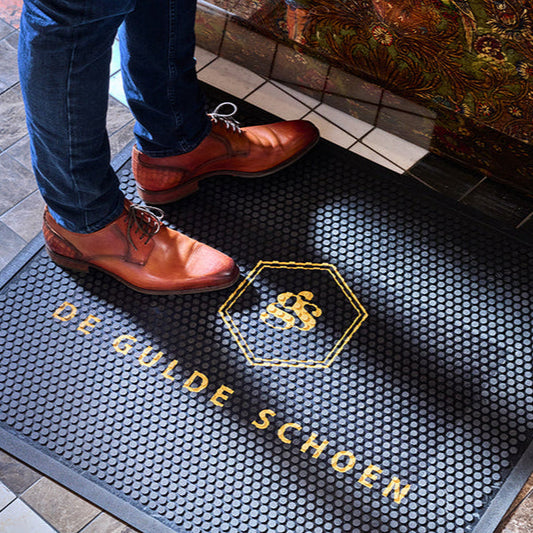 Why Restaurants Need Custom Logo Mats in 2025